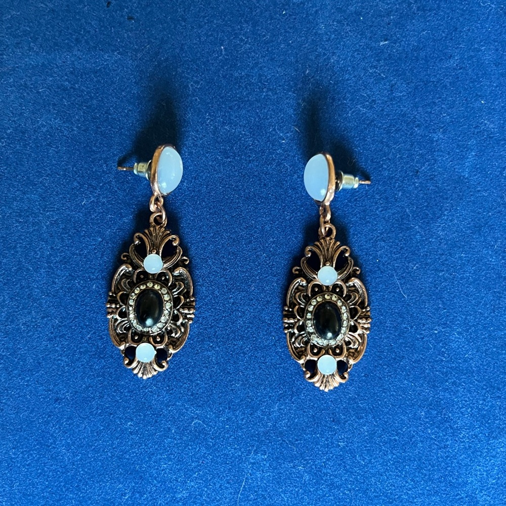 Lovely dangle earrings